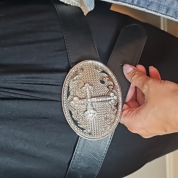 Belt - Picture 3 of 10